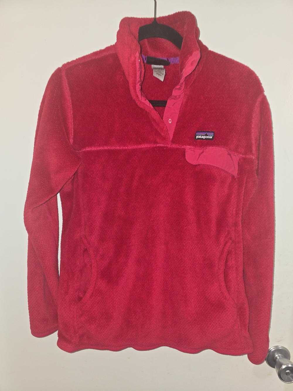 Patagonia Wome's Red Crewneck Snap Pullover Fleece